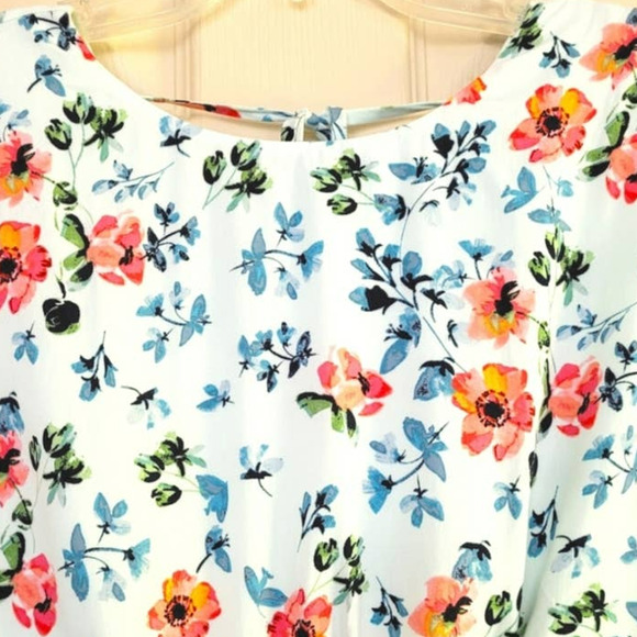 Loft Floral Tie Back Bell Sleeve Dress Size 8P - Picture 5 of 14